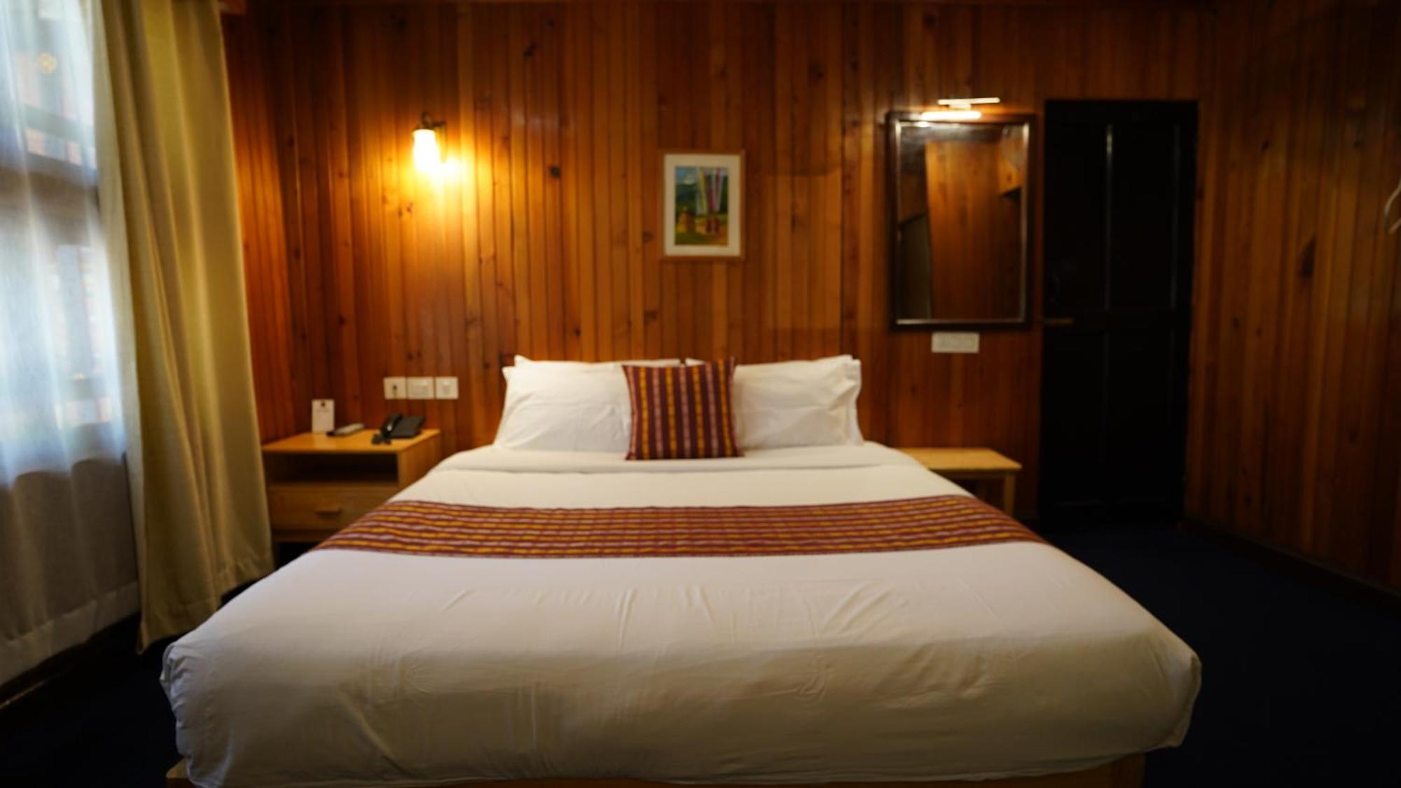 Hotel Olathang พาโร ภายนอก รูปภาพ