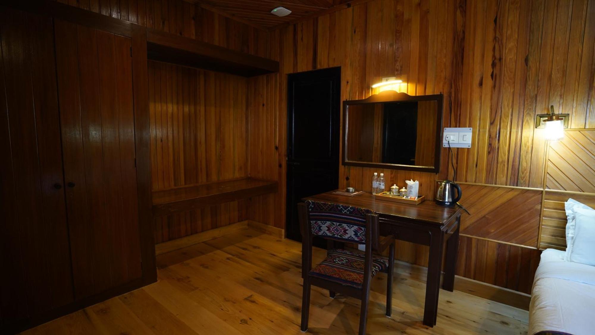 Hotel Olathang พาโร ภายนอก รูปภาพ
